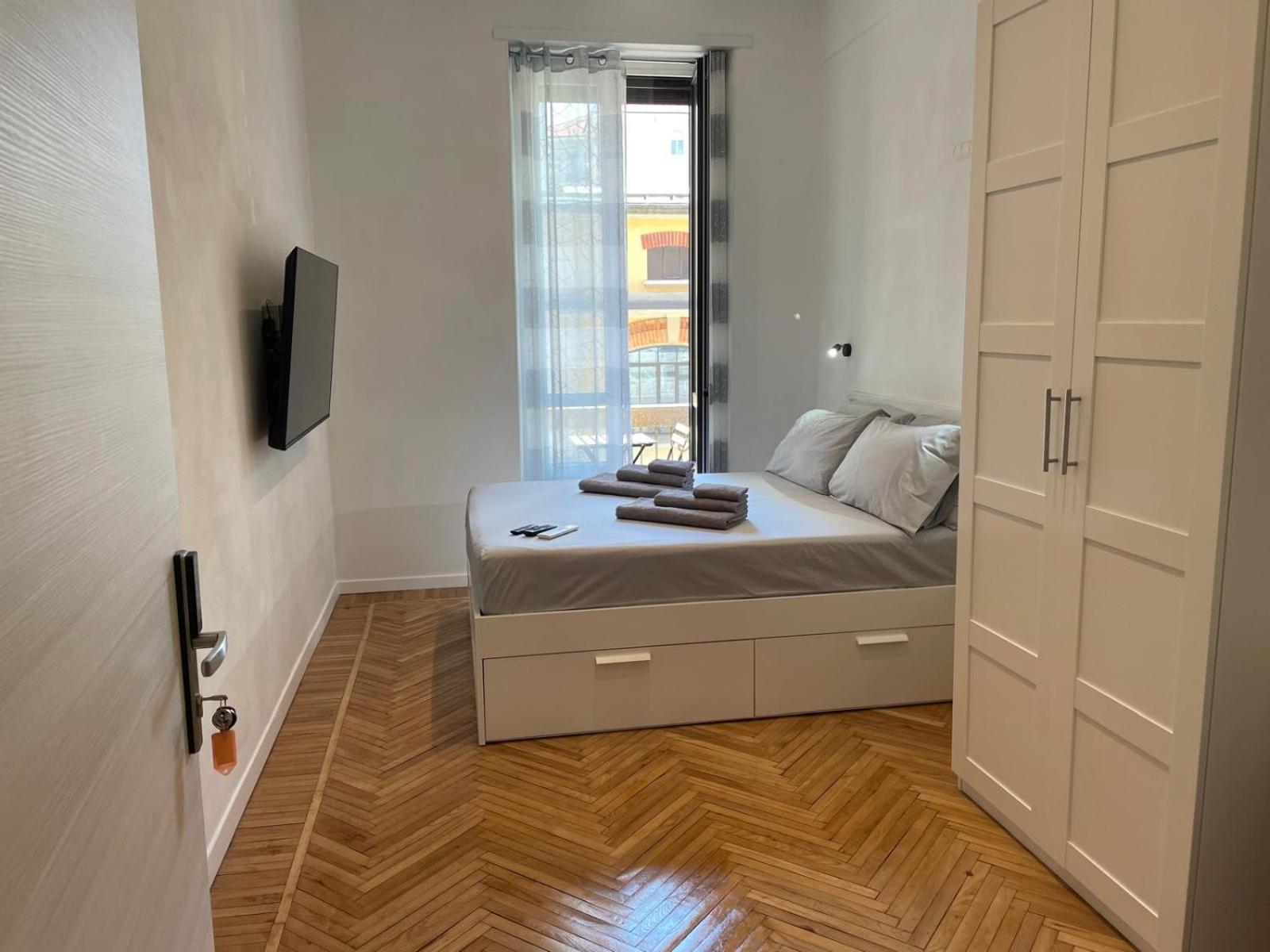 Drooms 4,0 Domotic Smart Self 24H,7 Vicino Treni Porta Susa E Centro Storico Turin Exterior photo